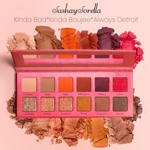 Sashaysorella LA MIA CITTA Eyeshadow Palette